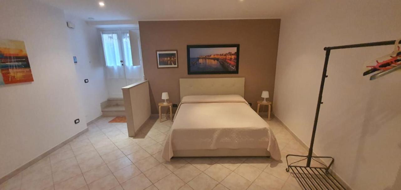 Lungomare Elio Vittorini Villa Siraküza Dış mekan fotoğraf