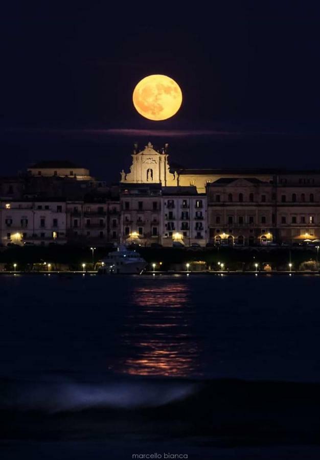 Lungomare Elio Vittorini Villa Siraküza Dış mekan fotoğraf